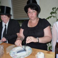 2011 Sommerfasching Fischzug Weiber